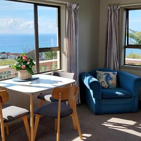 تايروا Paku Peak Ocean View Apartment المظهر الخارجي الصورة